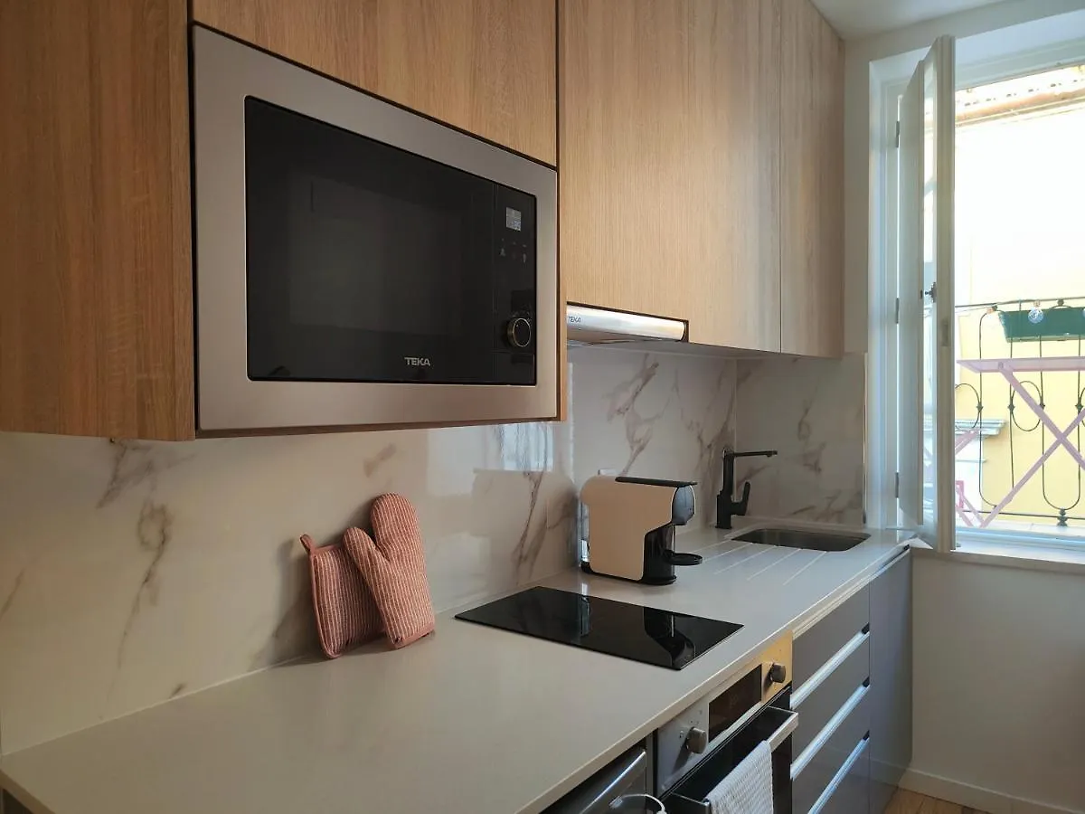 Apartamento Rose Essence Aparment - Exceptional Balcony Coímbra 0*,  Portugal