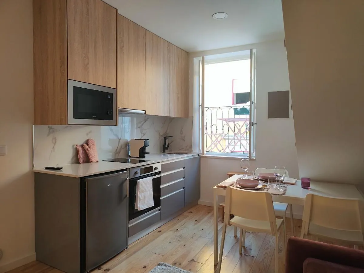 Rose Essence Aparment - Exceptional Balcony Apartment Coimbra