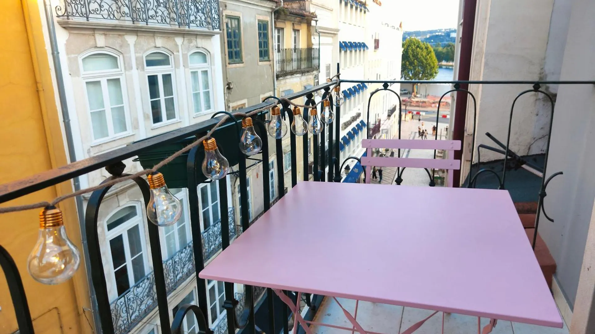 Rose Essence Aparment - Exceptional Balcony Apartment Coimbra